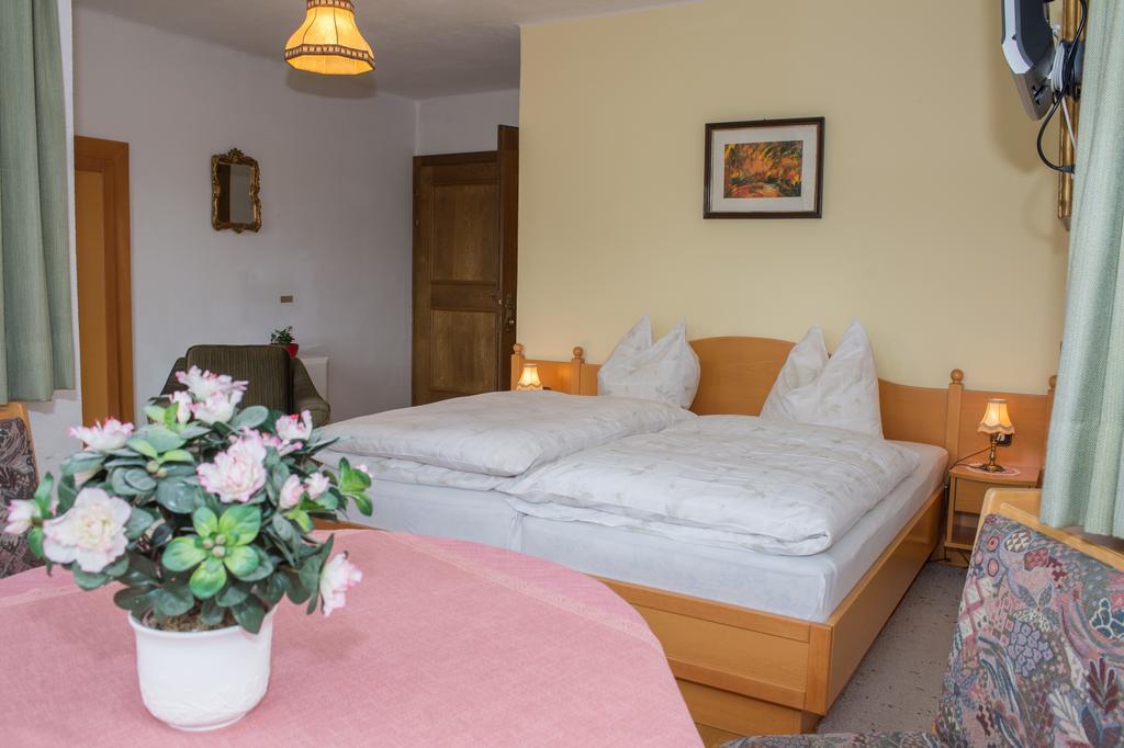 Kreuzhof Seefeld Seefeld in Tirol Habitación foto