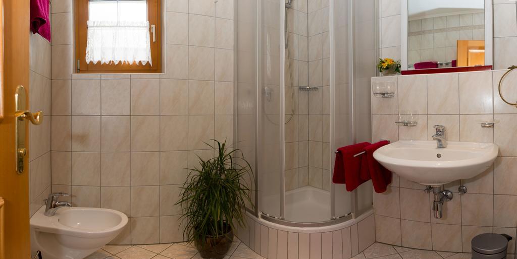 Kreuzhof Seefeld Seefeld in Tirol Habitación foto